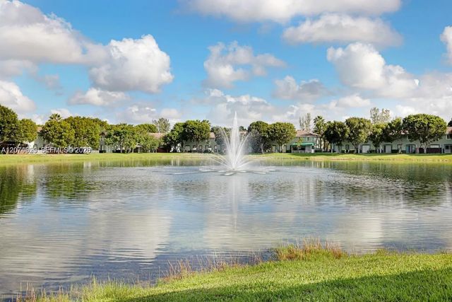 3 of 17 - 2903 Se 17th Avenue #100, Homestead, FL