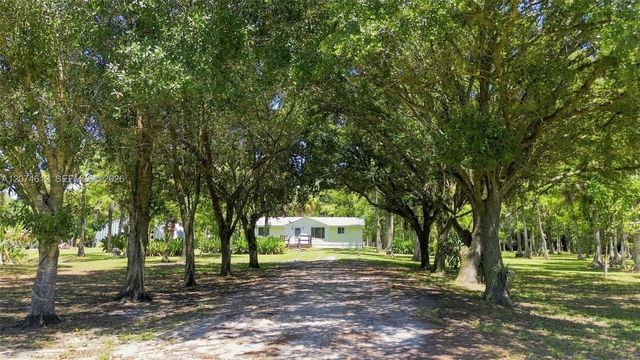4 of 53 - 5108 N 206th Terrace N, Loxahatchee, FL