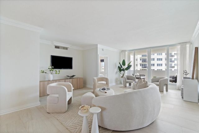 5 of 34 - 333 Sunset Drive #502, Fort Lauderdale, FL