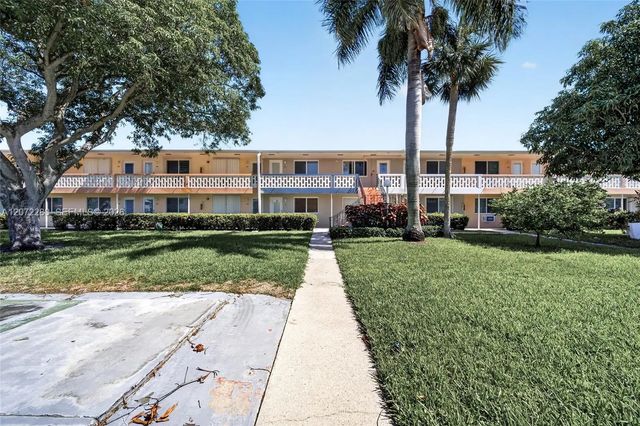1001 Atlantic Shores Boulevard #110, Hallandale Beach