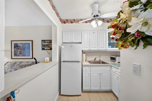 3 of 19 - 1001 Atlantic Shores Boulevard #110, Hallandale Beach, FL
