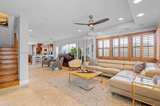 4 of 58 - 3317 Ne 16th Court, Fort Lauderdale, FL