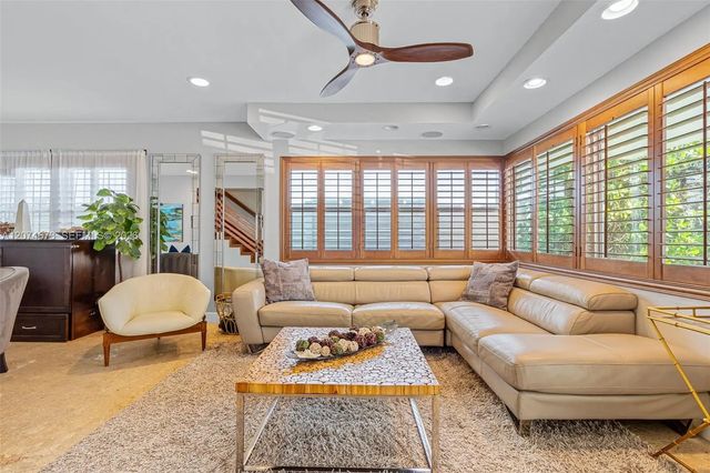 5 of 58 - 3317 Ne 16th Court, Fort Lauderdale, FL