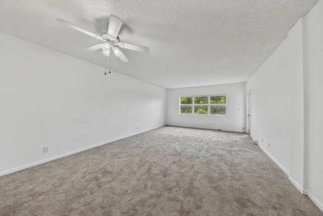 2 of 27 - 6731 Cypress Road #unit 402, Plantation, FL