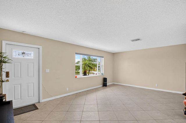 4 of 57 - 2116 Sw 22nd Court, Boynton Beach, FL