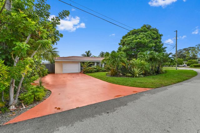 2 of 37 - 1513 Ne 28th Drive, Wilton Manors, FL