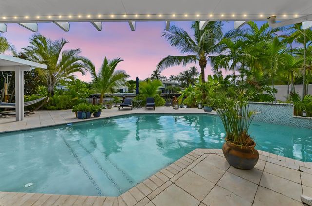 3 of 37 - 1513 Ne 28th Drive, Wilton Manors, FL