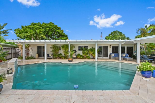 4 of 37 - 1513 Ne 28th Drive, Wilton Manors, FL