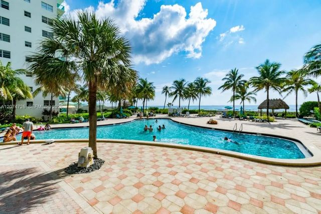 4 of 19 - 3901 S Ocean Drive #6t, Hollywood, FL