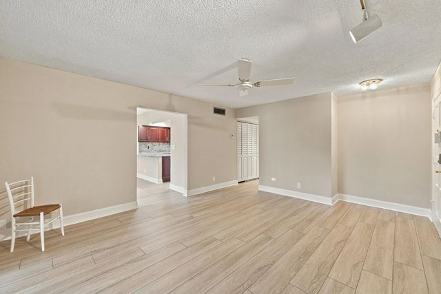 5 of 34 - 424 Nw 70th Avenue #121, Plantation, FL