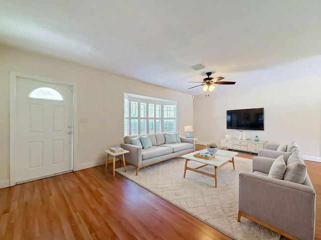 4 of 65 - 8300 Nw 16th Street, Coral Springs, FL