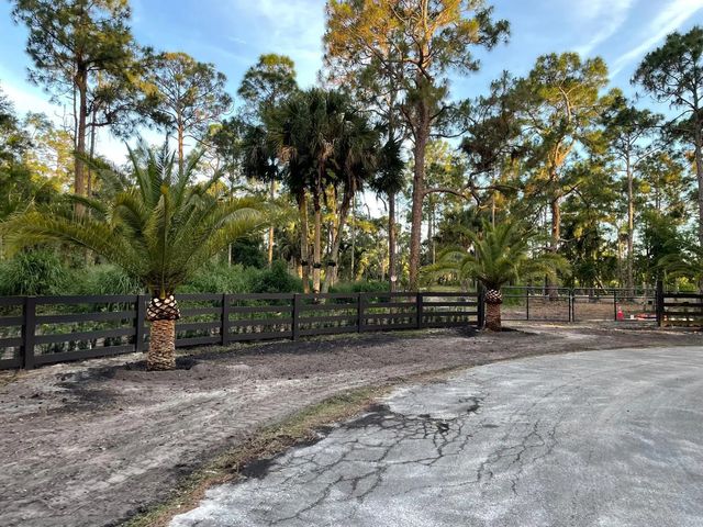 5 of 29 - 1030 Stallion Drive W, The Acreage, FL