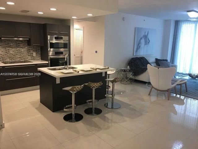 4 of 13 - 7751 Nw 107th Avenue #707, Doral, FL