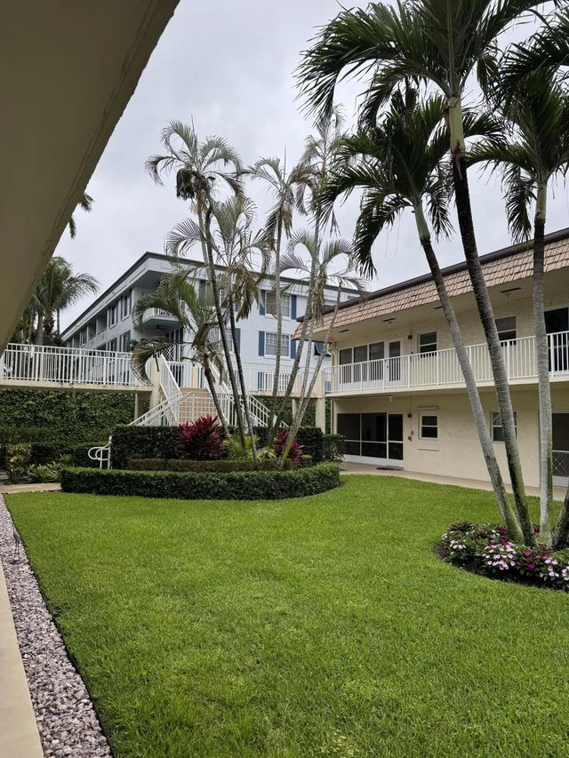 632 Snug Harbor Drive #d6, Boynton Beach