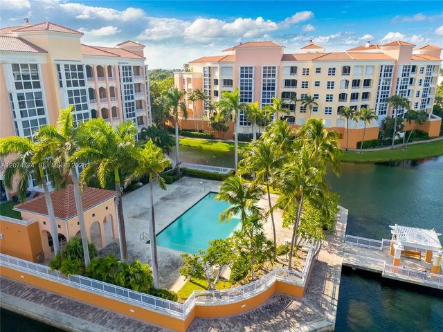 2 of 45 - 737 Crandon Boulevard #ph-1, Key Biscayne, FL