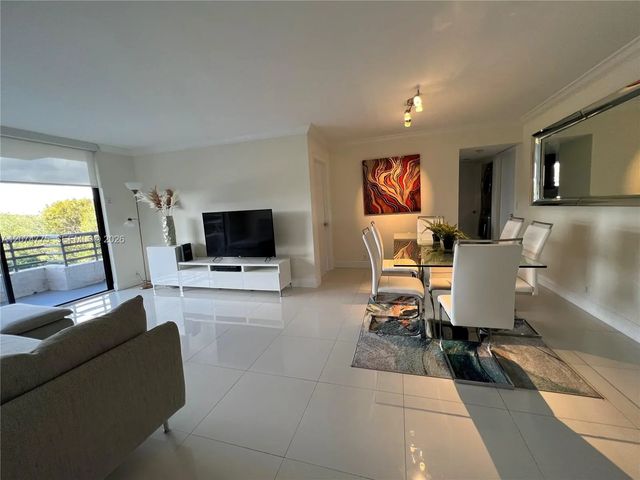 2 of 22 - 3300 Ne 191st Street #406, Aventura, FL