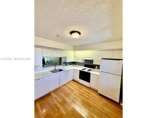 2 of 11 - 571 Sw 142nd Avenue #407o, Pembroke Pines, FL
