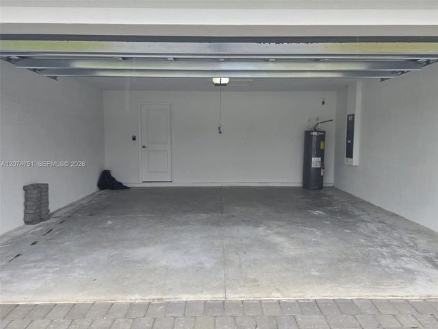 2 of 27 - 1407 Nw 17th Place, Cape Coral, FL
