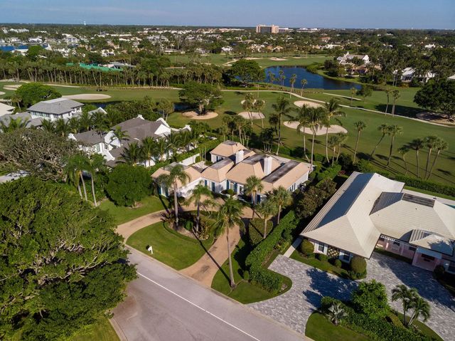 3 of 28 - 971 Lake House Drive, North Palm Beach, FL
