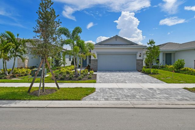 4403 Pinafore Street #215 Compass, Vero Beach