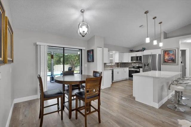 5 of 23 - 838 Sw Sail Terrace, Port St. Lucie, FL