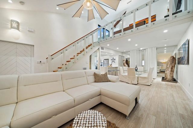 2 of 16 - 350 Bella Vista Court N #50, Jupiter, FL