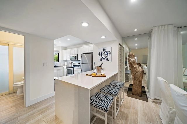 5 of 16 - 350 Bella Vista Court N #50, Jupiter, FL