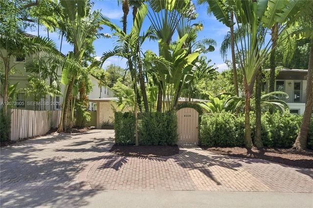 2 of 32 - 4110 Battersea Road, Miami, FL