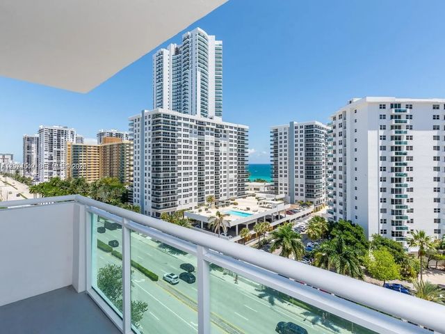 2 of 42 - 3000 S Ocean Drive #922, Hollywood, FL