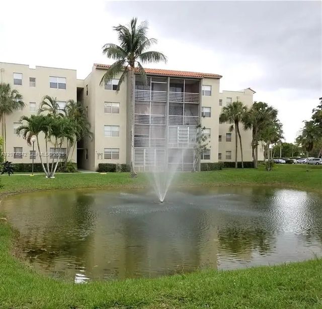 2 of 17 - 1810 Sw 81st Avenue #2401, North Lauderdale, FL