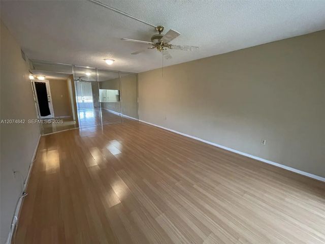 3 of 17 - 1810 Sw 81st Avenue #2401, North Lauderdale, FL