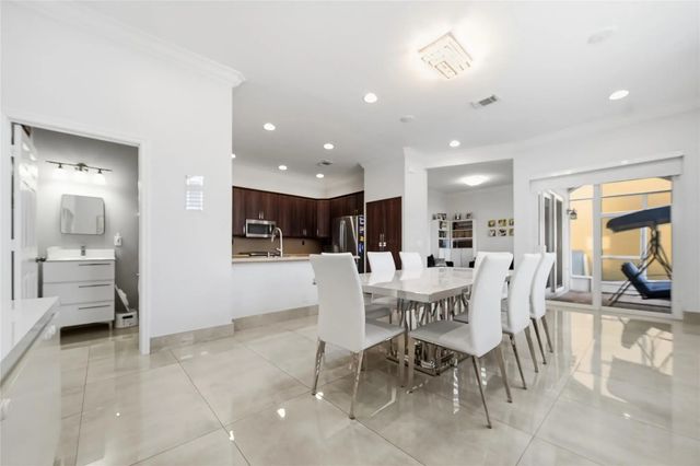 3 of 47 - 4916 Sw 38th Way, Fort Lauderdale, FL