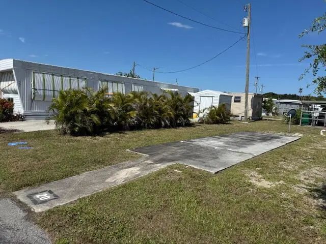 2 of 7 - 2023 St Lucie Blvd, Unit 20, Fort Pierce, FL