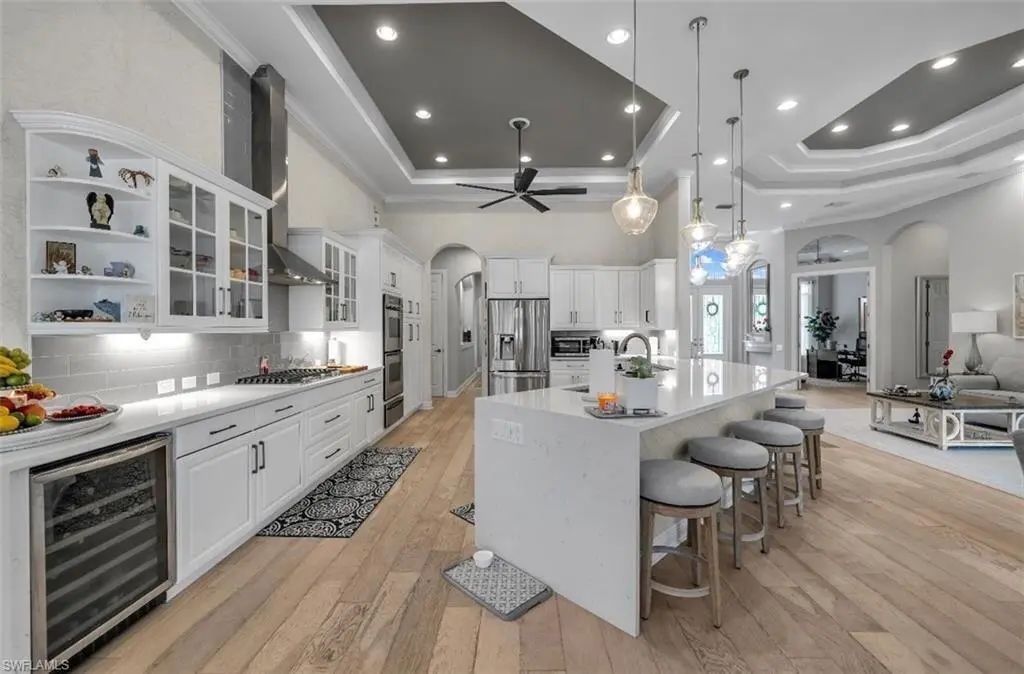 2721 Olde Cypress Drive, Naples, FL, 34119