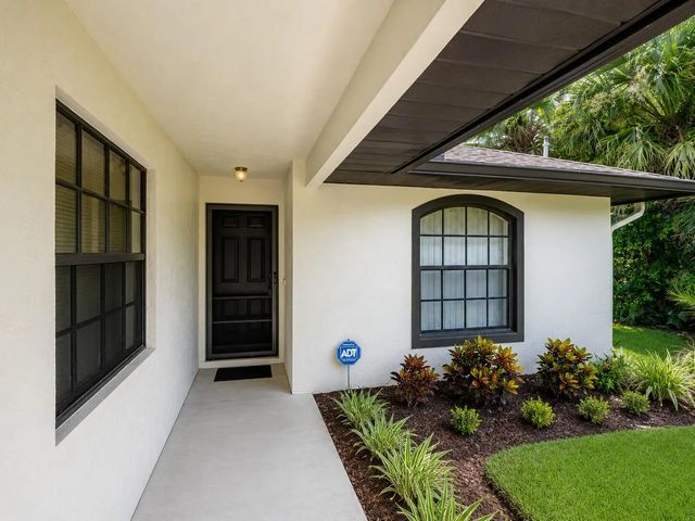 4 of 27 - 307 S Wimbrow Drive, Sebastian, FL