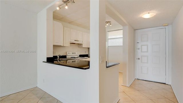 5 of 17 - 114 Lake Emerald Drive #409, Oakland Park, FL