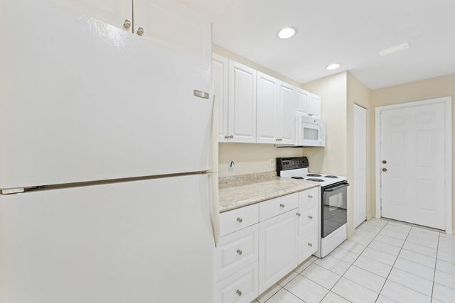4 of 21 - 209 Sw Chapman Avenue, Port St. Lucie, FL