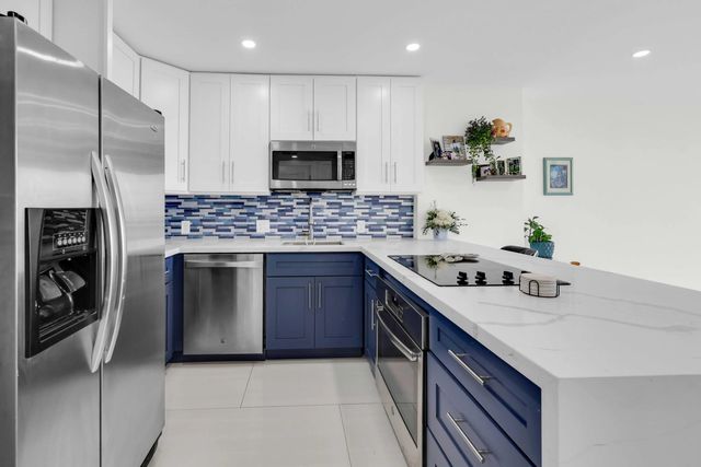 3 of 32 - 20335 W Country Club Drive #2107, Aventura, FL
