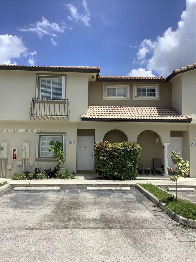 7366 Sw 152nd Avenue #103, Miami