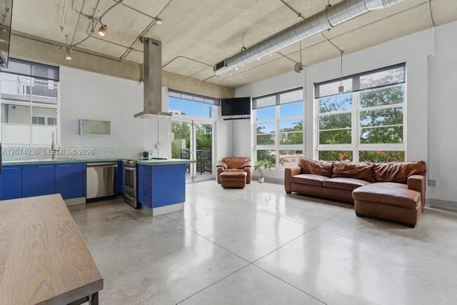 3 of 26 - 425 N Andrews Avenue #202, Fort Lauderdale, FL