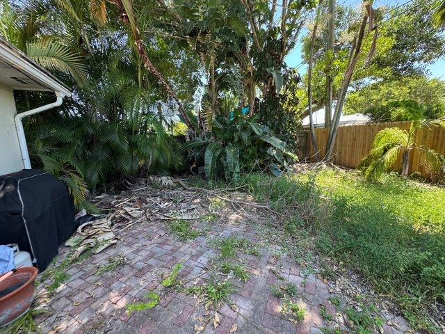 3 of 21 - 1450 Ne 32nd Street, Pompano Beach, FL