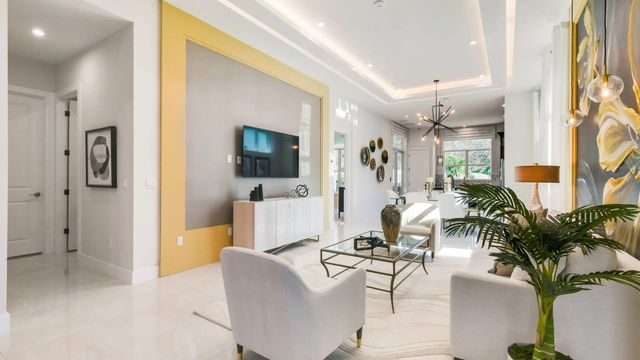 2 of 60 - 132 Se Via Tirso, Port St. Lucie, FL