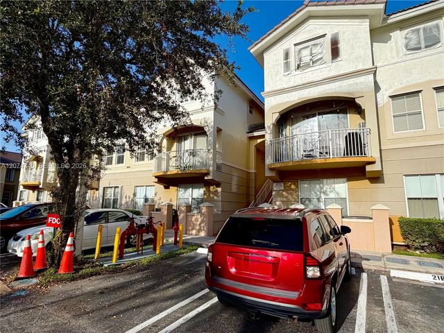 5 of 20 - 8964 W Flagler Street #107, Miami, FL