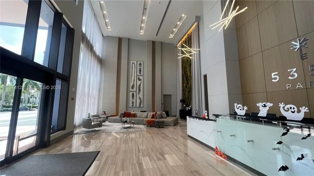 2 of 48 - 5350 Nw 84th Avenue #1605, Doral, FL