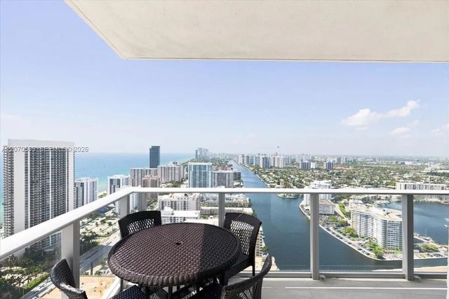 3 of 79 - 4010 S Ocean Drive #t3909, Hollywood, FL
