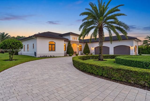 10352 Nw 131st Street, Miami