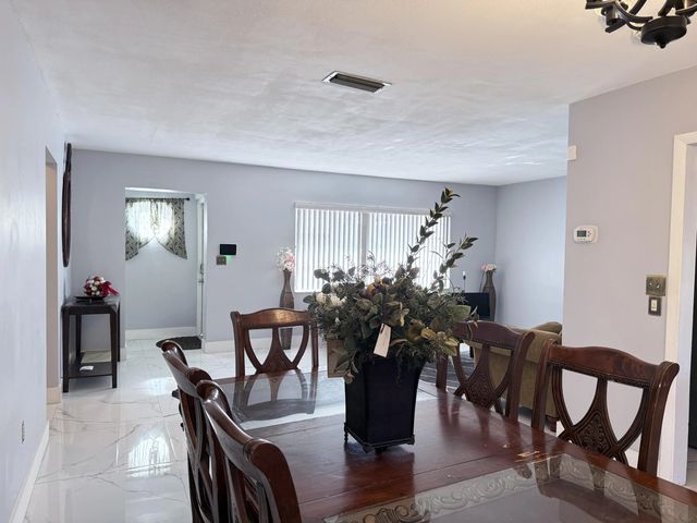 4 of 13 - 7201 Mckinley Street, Hollywood, FL
