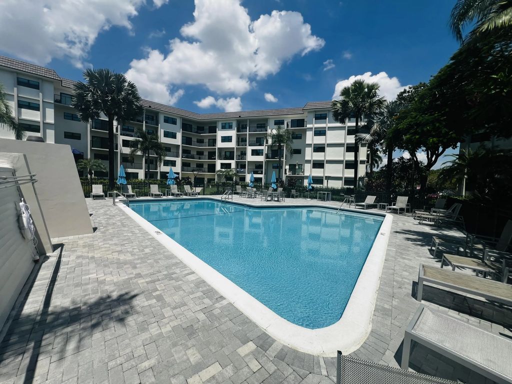 1000 River Reach Drive #320, Fort Lauderdale