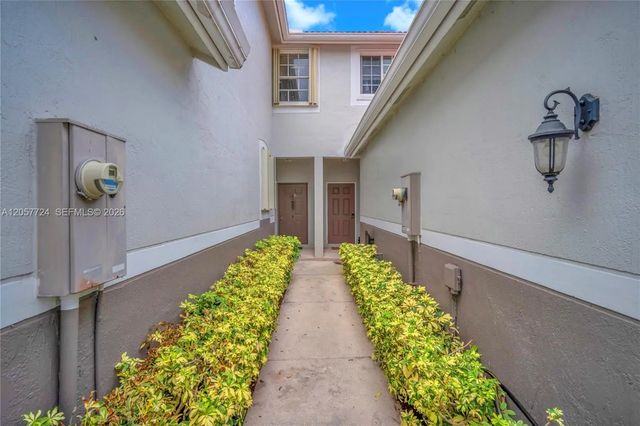 5 of 45 - 3692 San Simeon Circle, Weston, FL