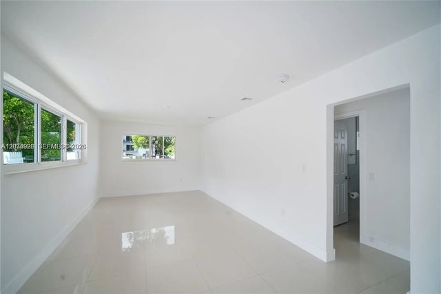 5 of 26 - 2388-2390 Ne 173rd Street, North Miami Beach, FL